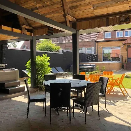 Dom wakacyjny Aux Portes Des Lacs - - 11 Personnes - Spa-sauna - 4 Ardres