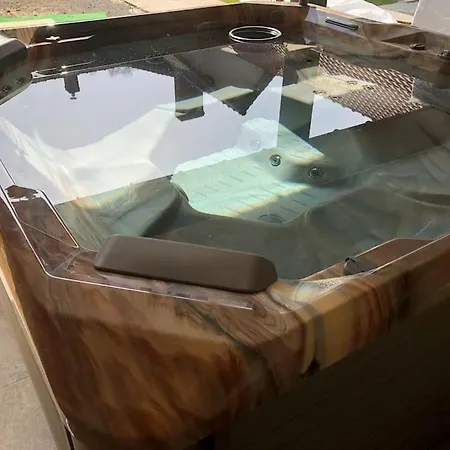Dom wakacyjny Aux Portes Des Lacs - - 11 Personnes - Spa-sauna - 4 Ardres